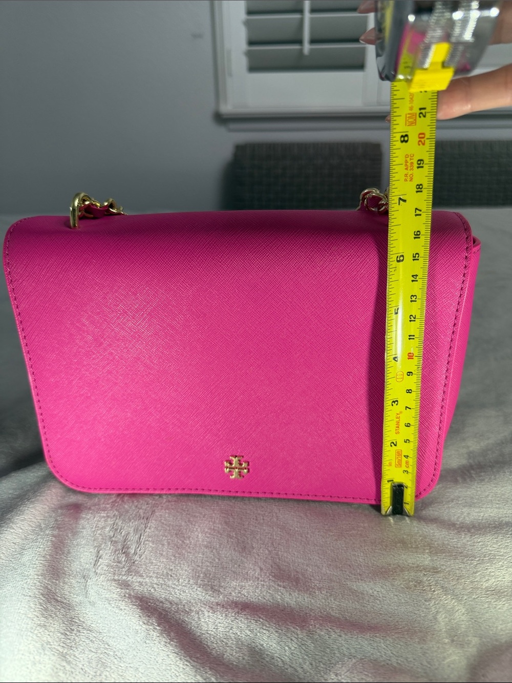 Tory Burch Hot Pink Crossbody Bag with Gold Chain - Picture 9 of 9